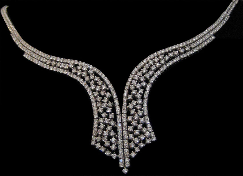Baaklini jewelery, Baaklini, Baaklini Jewelry, Baaklini Lebanon, Baaklini Lebanon Jewelry, Baaklini Jewelry Lebanon, Baaklini Diamonds, Baaklini Gold, Baaklini Watches,jewelry shops in lebanon, diamonds in lebanon, diamond rings in lebanon, diamond sets in lebanon, jewels in lebanon, diamond shops in lebanon, diamond stores in lebanon, jewellery shops in lebanon, buying gold in lebanon, gold sets in lebanon, gold rings in lebanon,wedding rings in lebanon, engagement rings in lebanon, wedding jewelry in lebanon